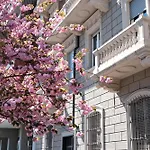 Casa D'azeglio 116 *